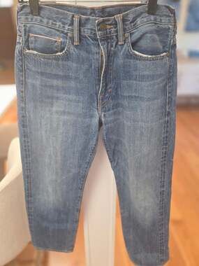Vince Women's Vintage Blue Distressed Japanese Selvedge Denim Jeans (25)